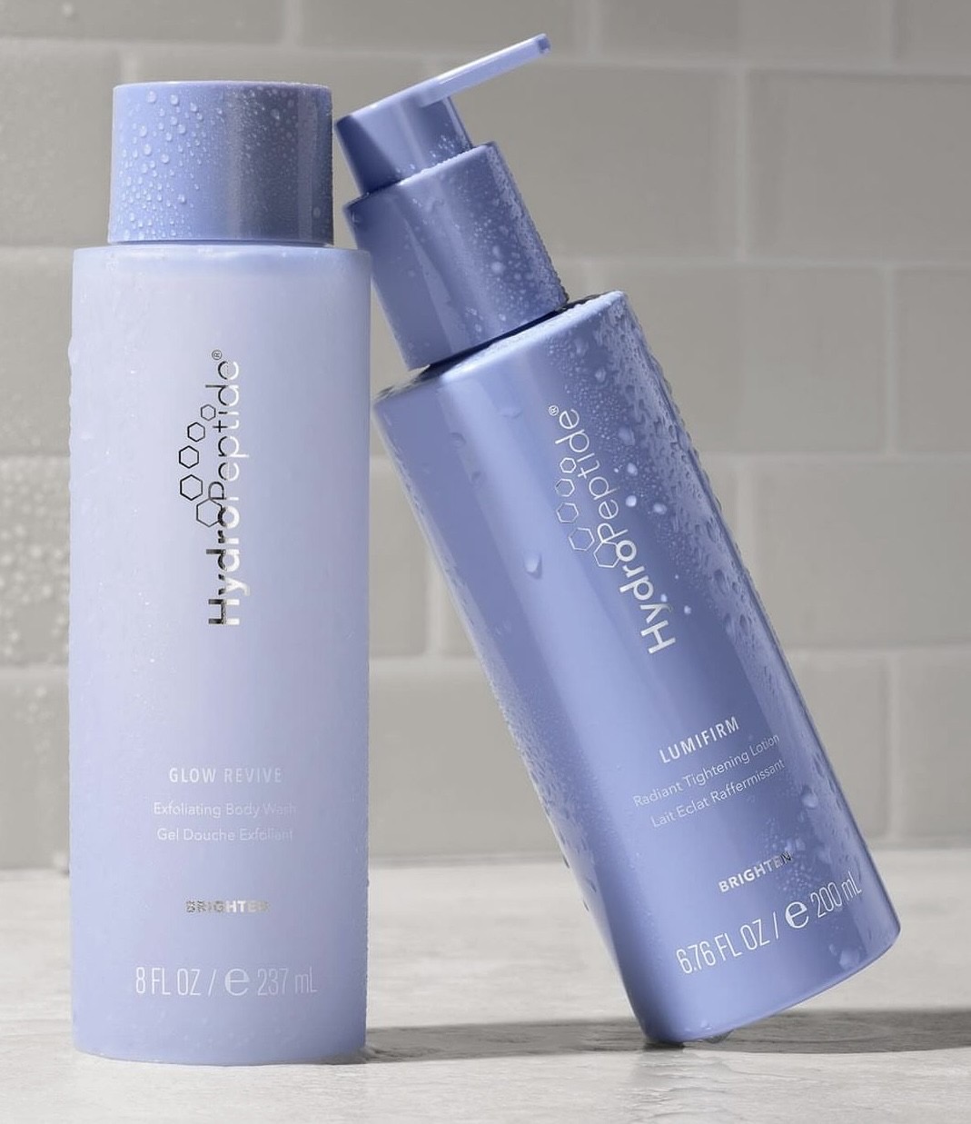 Лосьйон для ліфтингу та сяяння шкіри тіла HydroPeptide LumiFirm Radiant Tightening Lotion